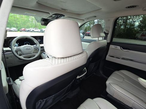 Used 2024 Hyundai Palisade Calligraphy FWD image 28