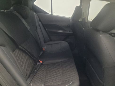 Used 2021 Nissan Kicks S FWD image 19