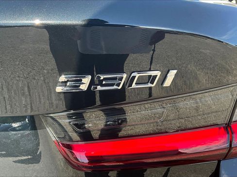 Used 2026 BMW 330i xDrive Sedan AWD/4WD image 33