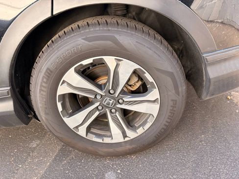 Used 2019 Honda CR-V LX image 7
