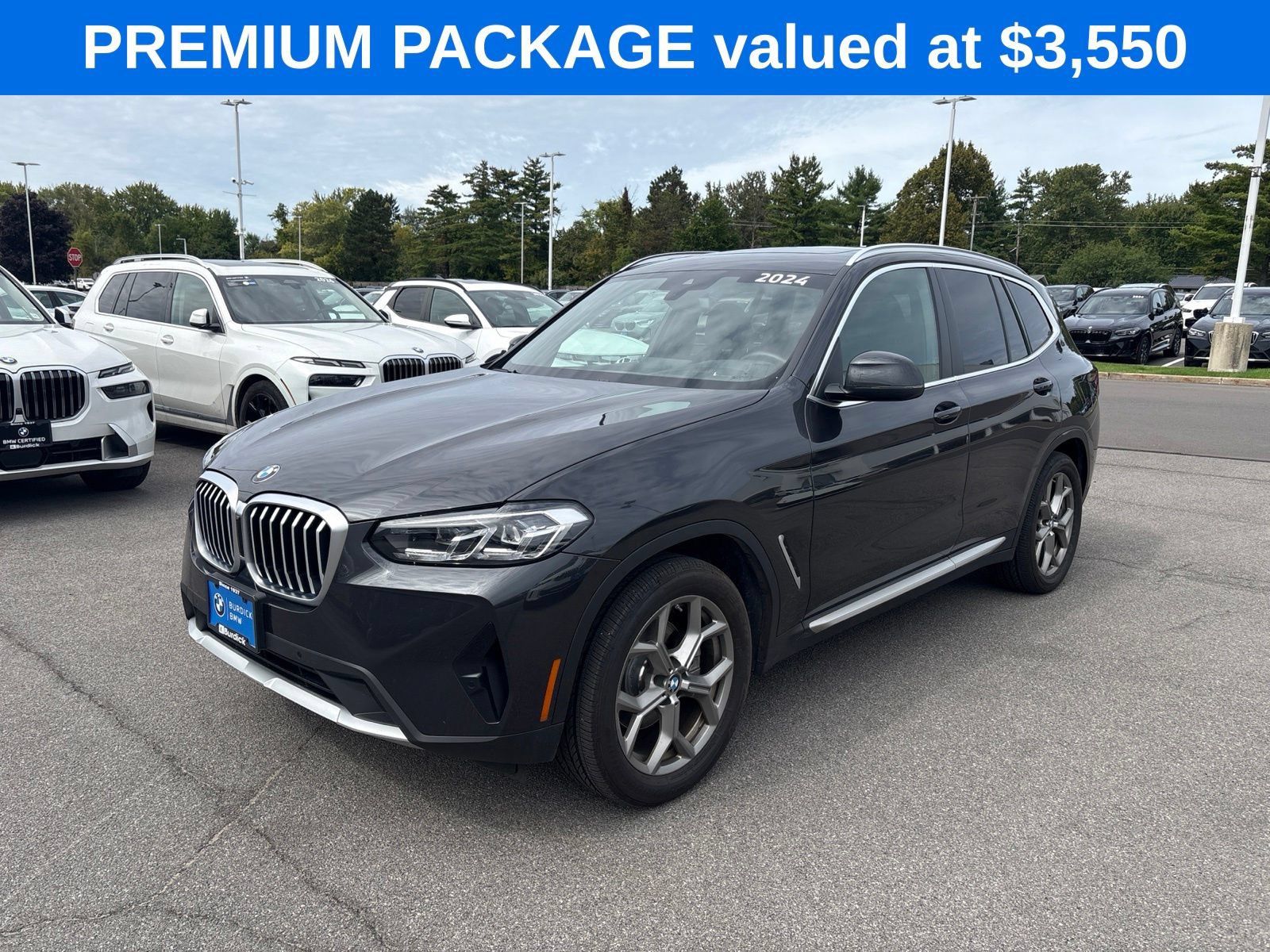 Used 2024 BMW X3 xDrive30i w/ Premium Package AWD/4WD image 2