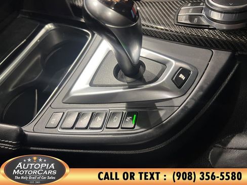 Used 2018 BMW M3 BASE image 40