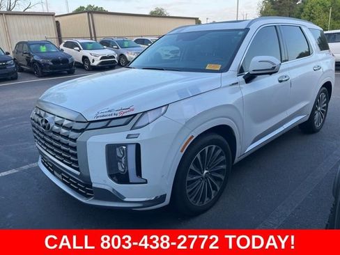 Used 2025 Hyundai Palisade Calligraphy image 5