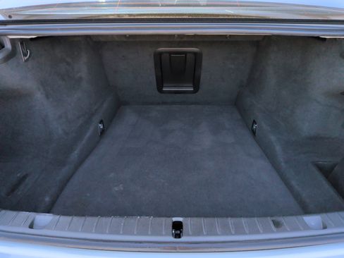 Used 2017 BMW 740i image 39