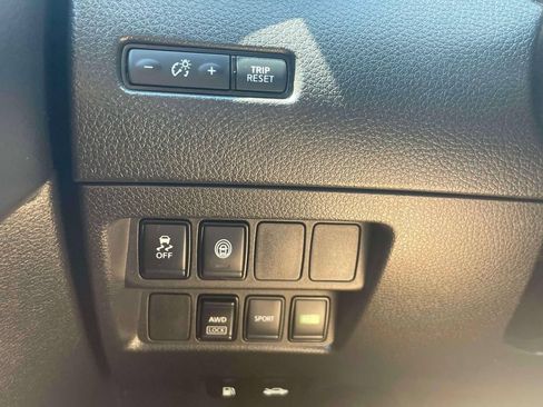Used 2021 Nissan Rogue Sport S AWD/4WD image 19
