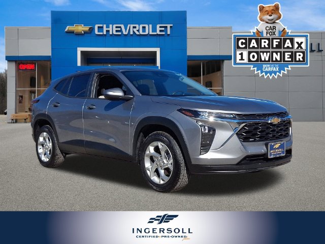 Used 2024 Chevrolet Trax LS w/ LS Convenience Package FWD image 1