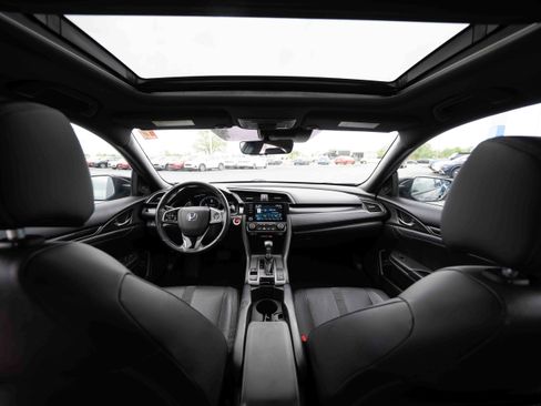 Used 2020 Honda Civic EX-L image 19