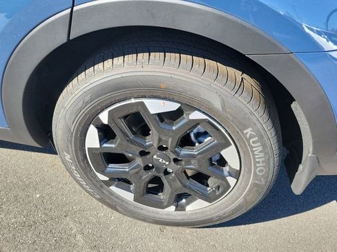 New 2026 Kia Sorento S image 8