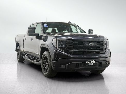 Used 2022 GMC Sierra 1500 Elevation w/ Preferred Package AWD/4WD image 7