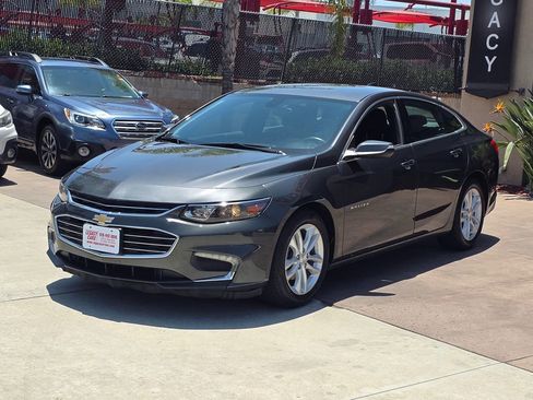 Used 2018 Chevrolet Malibu Hybrid FWD image 5