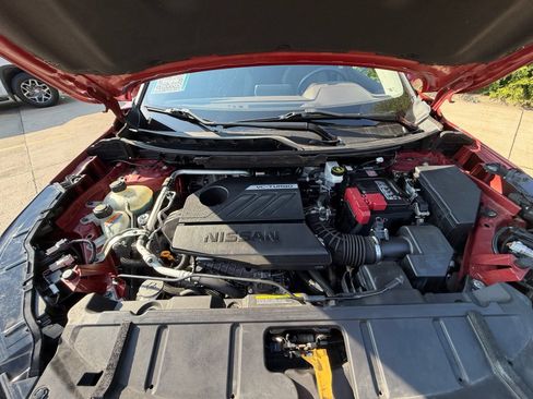 Used 2023 Nissan Rogue SV AWD/4WD image 36