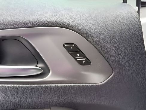 New 2026 Chrysler Pacifica Select image 23