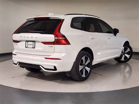 Used 2025 Volvo XC60 T8 Core w/ Protection Package Premier image 2