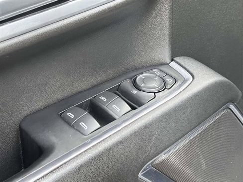 Used 2022 GMC Sierra 1500 Elevation w/ LPO, Elevation Black Package image 19