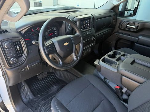 Used 2020 Chevrolet Silverado 2500 W/T w/ WT Convenience Package AWD/4WD image 11
