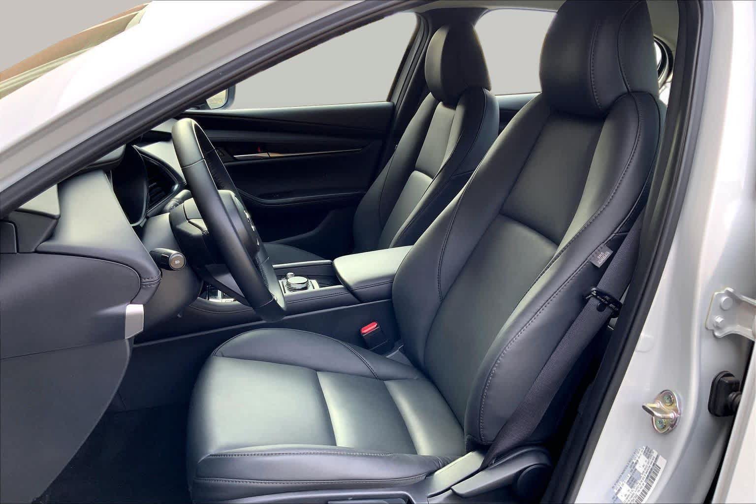 Certified 2025 MAZDA MAZDA3 s FWD image 9