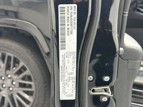 Used 2022 Jeep Compass High Altitude image 23