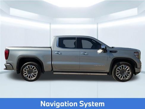 Used 2023 GMC Sierra 1500 Denali Ultimate image 8