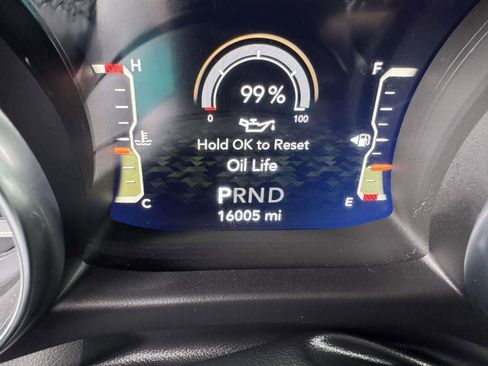 Used 2022 Jeep Wrangler Unlimited Sport image 25