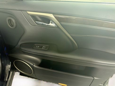 Used 2019 Lexus RX 450h AWD image 32