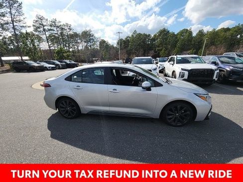 Used 2025 Toyota Corolla XSE image 20