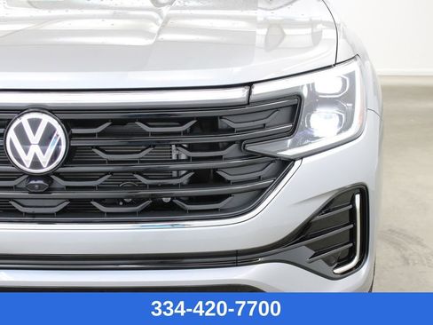 New 2025 Volkswagen Atlas Cross Sport SEL Premium R-Line image 8