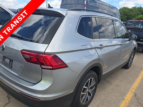 Used 2020 Volkswagen Tiguan SEL FWD image 5