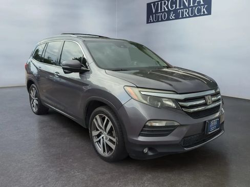 Used 2016 Honda Pilot Touring image 5