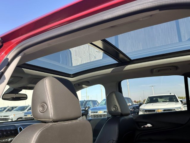 Used 2024 Chevrolet Equinox Premier AWD/4WD image 14