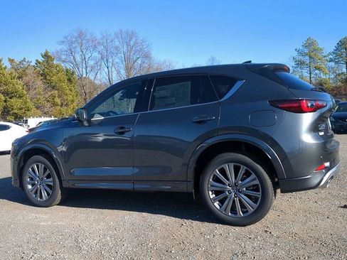 New 2025 MAZDA CX-5 Signature image 6