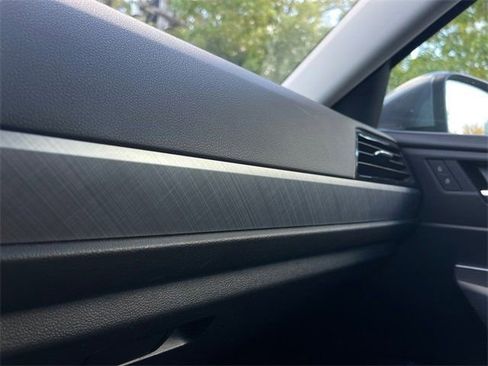 Used 2024 Volkswagen Jetta SE image 17