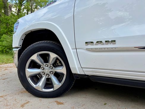 Used 2021 RAM 1500 Limited AWD/4WD image 13