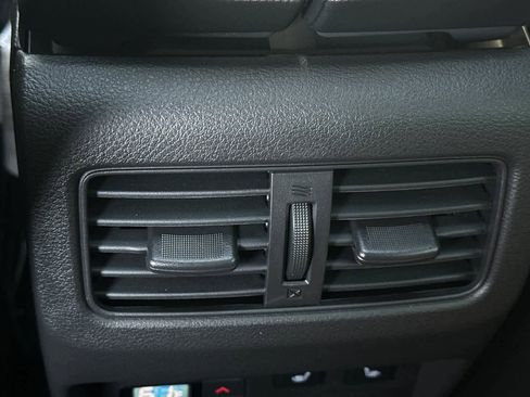 New 2026 Nissan Rogue Platinum image 15