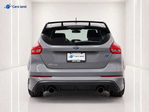 Used 2017 Ford Focus RS AWD/4WD image 4