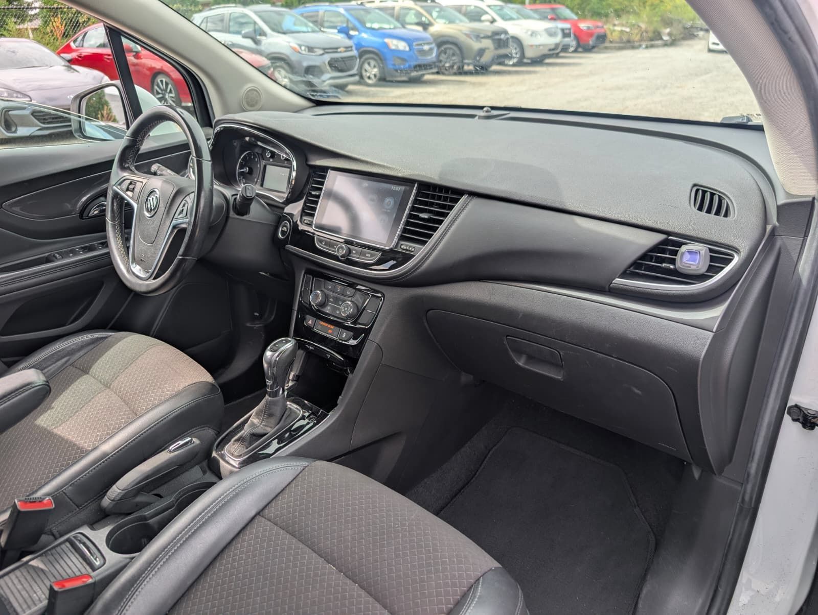 Used 2019 Buick Encore Preferred FWD image 36