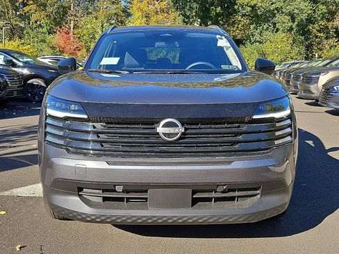 New 2026 Nissan Kicks SV w/ Charging Package image 2