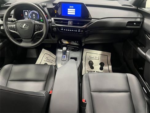 Certified 2025 Lexus UX 300h FWD image 14