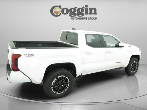 New 2026 Toyota Tacoma TRD Sport AWD/4WD image 17