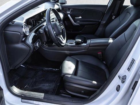 Used 2020 Mercedes-Benz A 220 4MATIC image 12