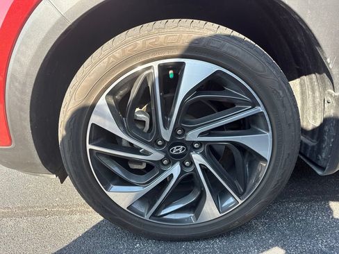 Used 2019 Hyundai Tucson Sport FWD image 9