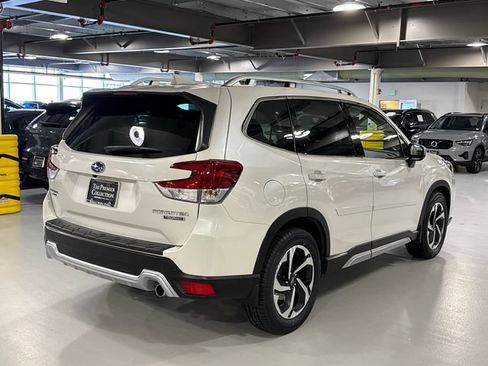 Certified 2022 Subaru Forester Touring AWD/4WD image 2