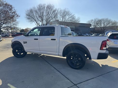 Used 2023 RAM 1500 Classic Warlock w/ Electronics Group image 9