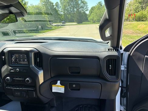 New 2025 Chevrolet Silverado 1500 W/T w/ WT Safety Package AWD/4WD image 32