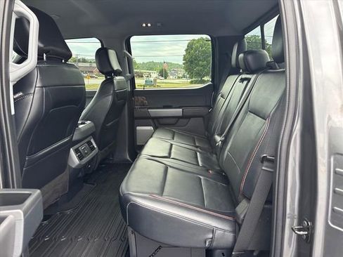 Used 2024 Ford F350 Lariat w/ Lariat Ultimate Package AWD/4WD image 18