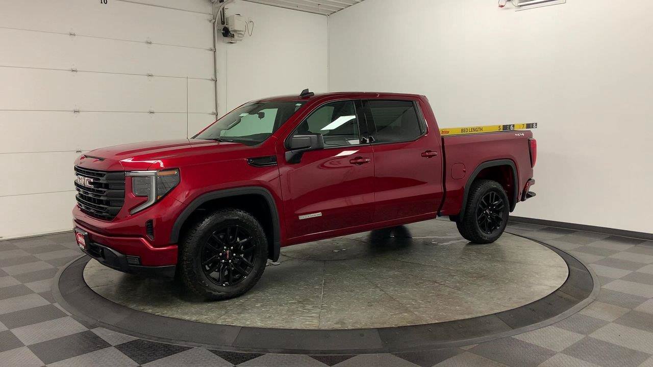 Used 2023 GMC Sierra 1500 Elevation AWD/4WD image 35