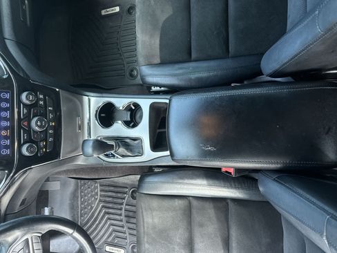 Used 2019 Jeep Grand Cherokee Altitude RWD image 19