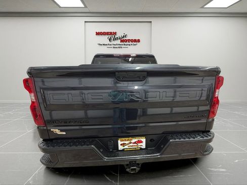 Used 2022 Chevrolet Silverado 1500 Custom w/ LPO, Dark Essentials Package image 6