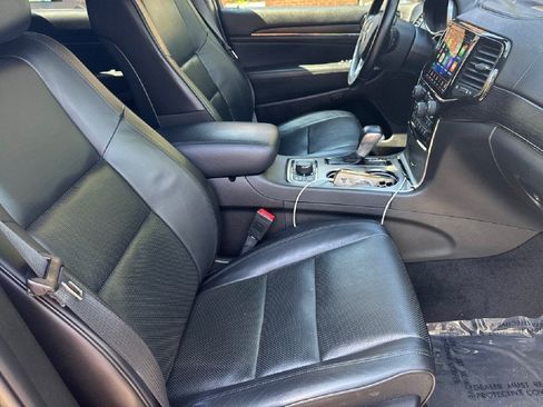 Used 2021 Jeep Grand Cherokee High Altitude AWD/4WD image 26