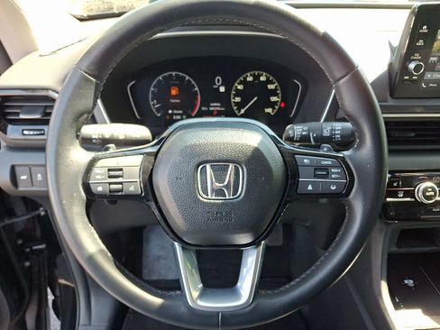 Certified 2023 Honda Pilot EX-L image 18
