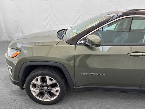 Used 2019 Jeep Compass Limited AWD/4WD image 3